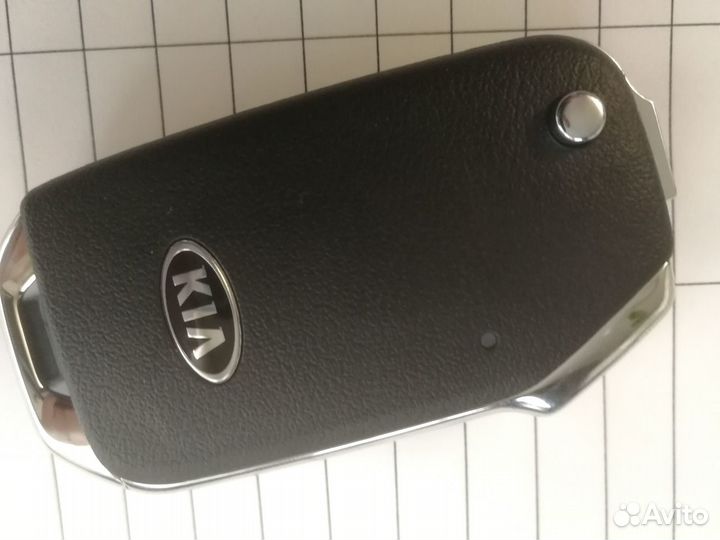 Оригинальный выкидной ключ KIA Киа K5 2021+