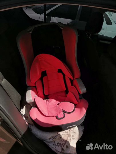 Детское автокресло