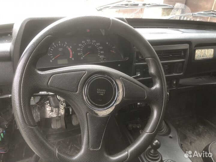 LADA 4x4 (нива) 2011год