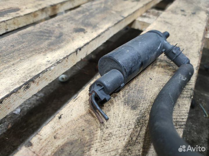 Насос омывателя фар Bmw 5 E61 N52B25 2008