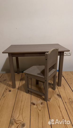 Детский стол и стул IKEA сундвик