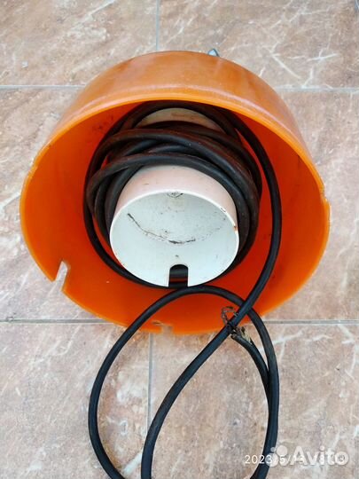 Насос - поплавок для воды