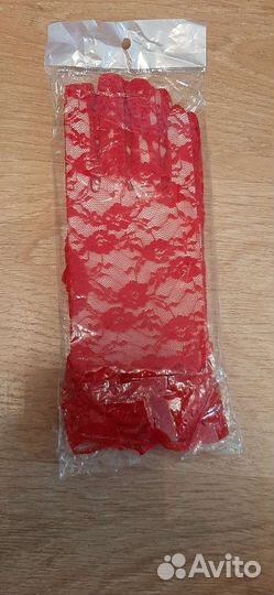 Перчатки новые красные из спандекса и гипюра