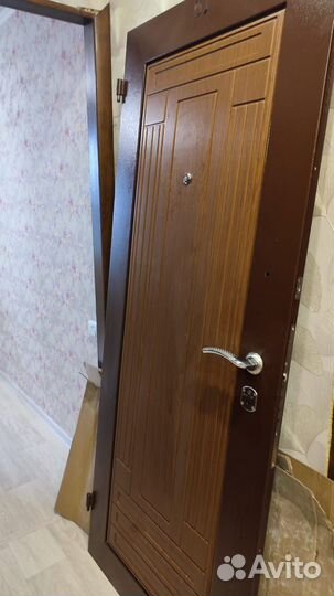 Дверь металлическая Гардин