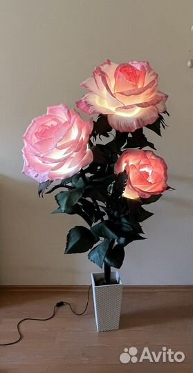 Светильник декоративный Розы