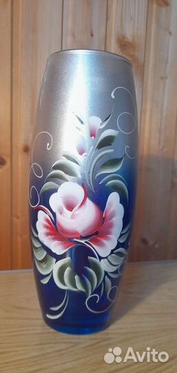 Ваза стеклянная для цветов