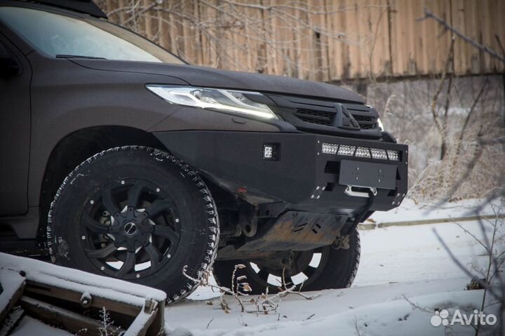 Бампер силовой передний Mitsubishi Pajero Sport 3