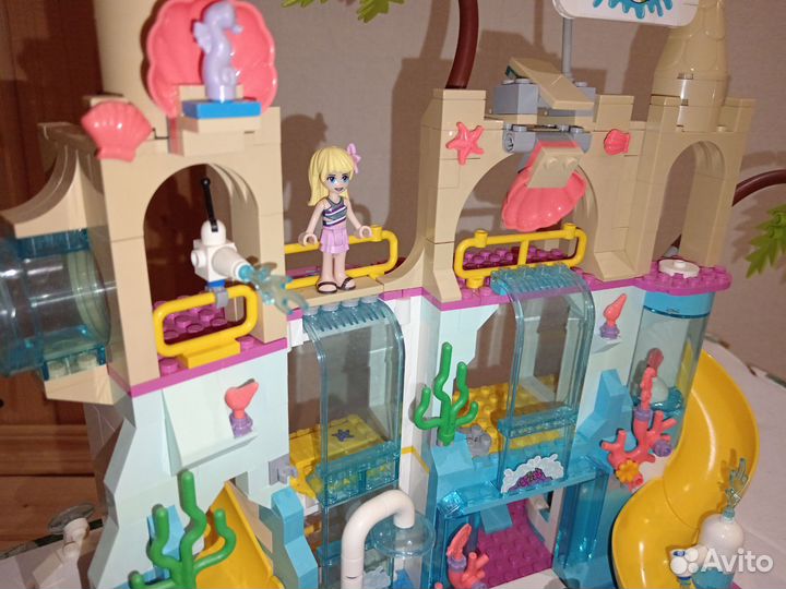 Lego friends аквапарк