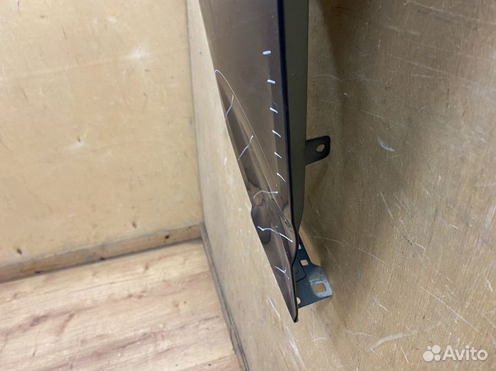 Крыло переднее левое Volvo XC60 2017+