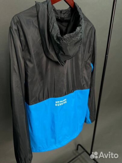 Ветровка new balance