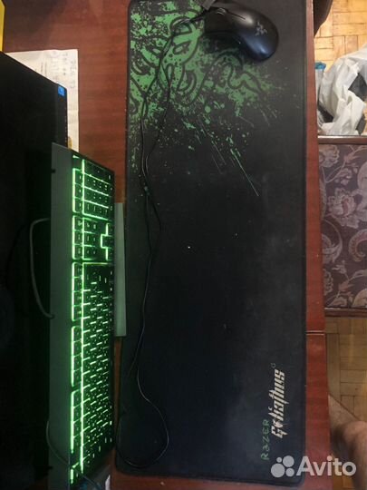 Игровая мышь razer deathadder essential + коврик