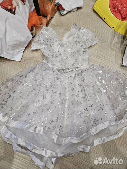 Новогоднее платье снежинка