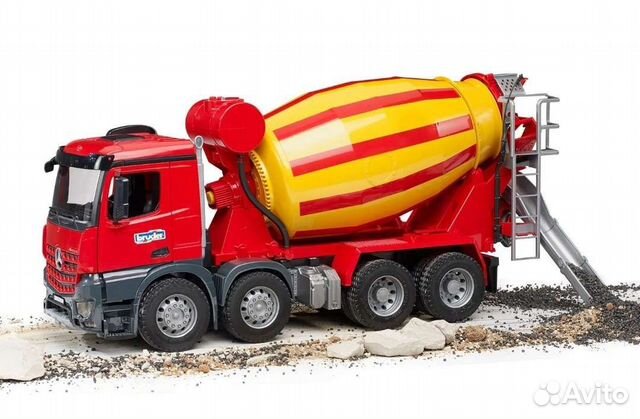 Бетономешалка Bruder Mercedes-Benz
