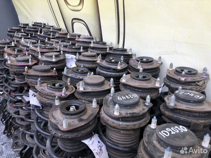 Стойки передние Honda Civic 4D FD 2006-2011