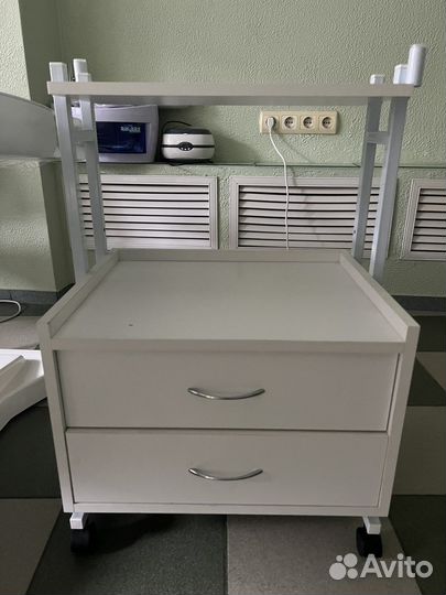 Тумба косметологическая