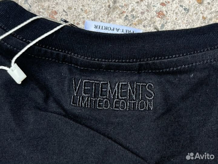 Футболка vetements черная