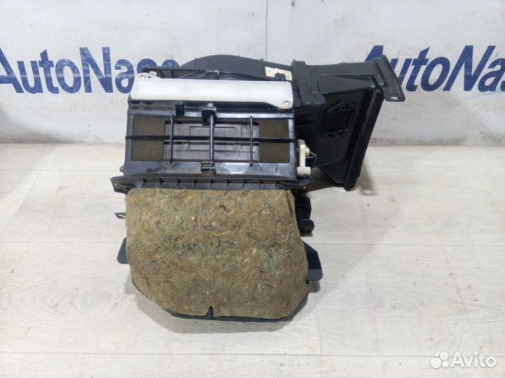 Корпус отопителя Mitsubishi Lancer 9 седан 4G18