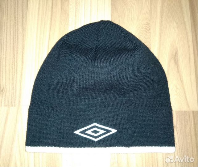 Шапка Umbro (asics saucony nike adidas)