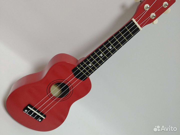 Укулеле сопрано новая
