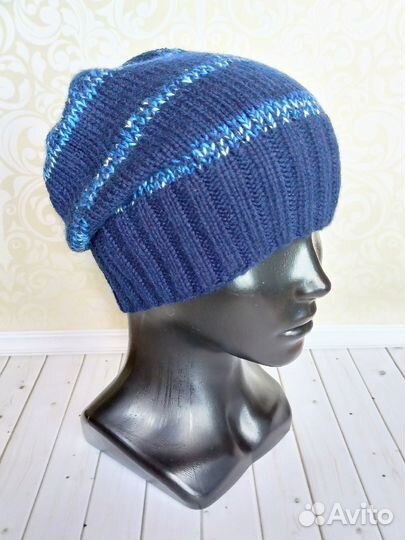 Шапка женская вязаная
