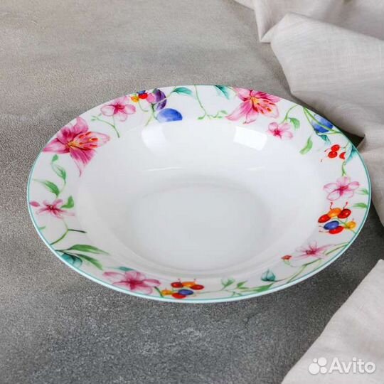 Набор столовой посуды на 6 персон