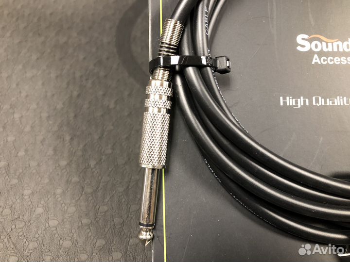 Кабель гитарный Soundking, 3 метра