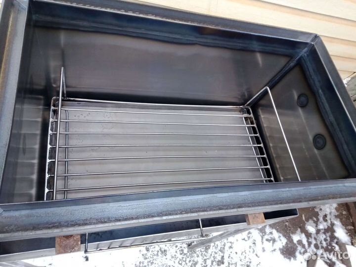 Коптильни с гидрозатвором новые