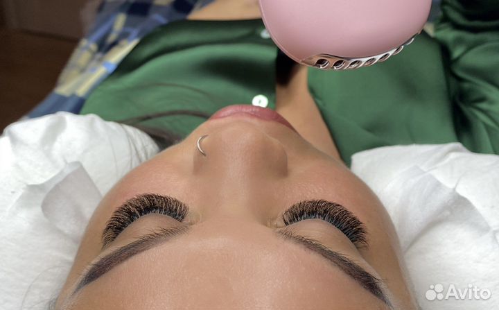 Наращивание ресниц, брови