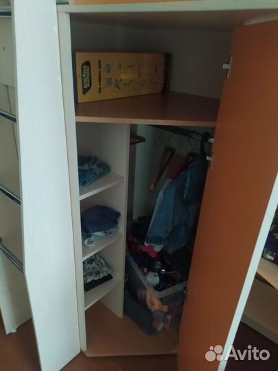 Кровать чердак со столом