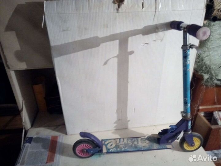 Продаю детский самокат