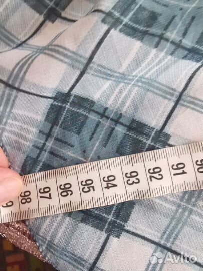 Большой платок с дефектами