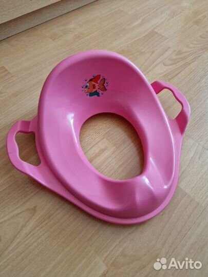 Детское сиденье на унитаз