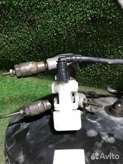 Вакуумный усилитель Ford Focus MK1 eydk 1.8