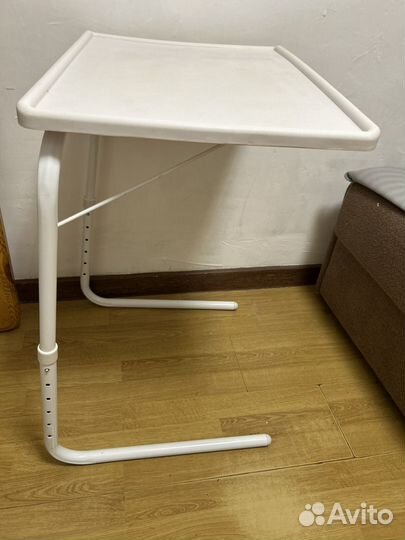 Продам столик