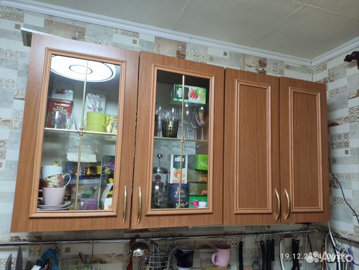 Кухонный гарнитур бу