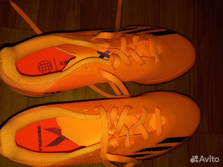 Сороконожки Adidas новые