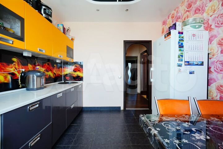 3-к. квартира, 70 м², 5/5 эт.