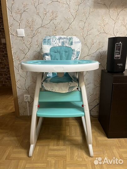 Детский стульчик для кормления