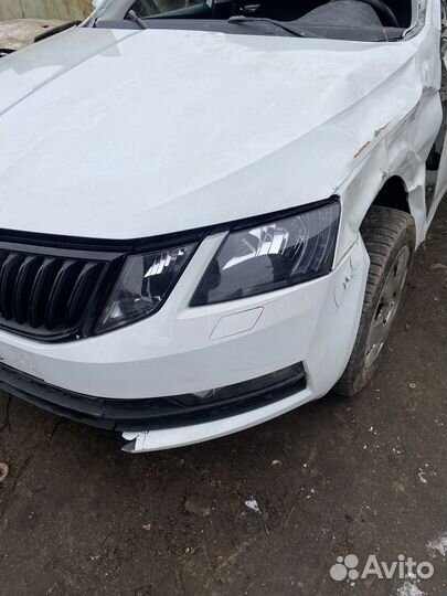 Skoda octavia а7 мотор 1,6 мт 2017 по запчастям