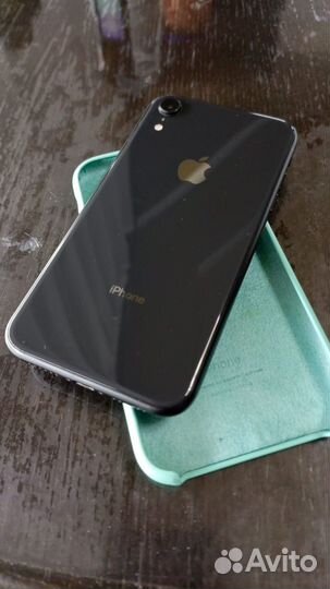 iPhone Xr, 64 ГБ