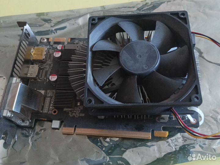 Видеокарта GTX 1050 2gb