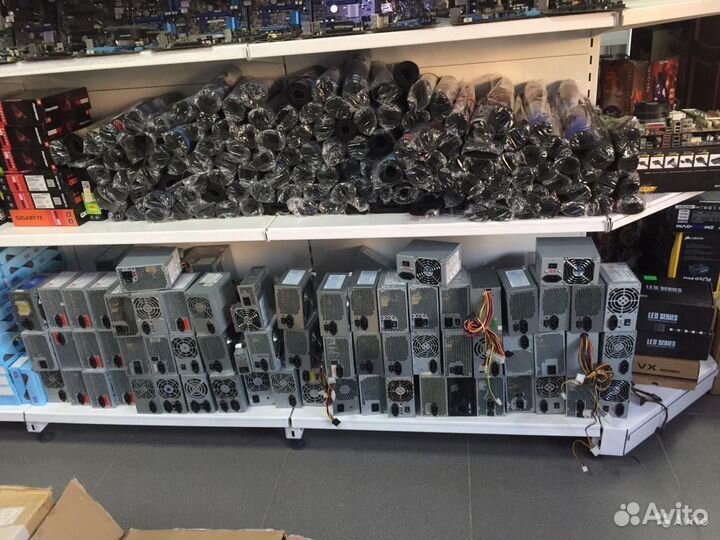 Блоки питании от 300 до 1000w