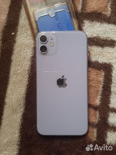 iPhone 11, 128 ГБ