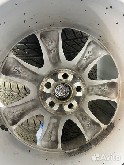 Продам оригинальнве диски toyota