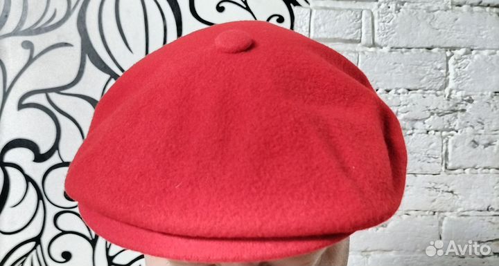 Кепка Kangol красная