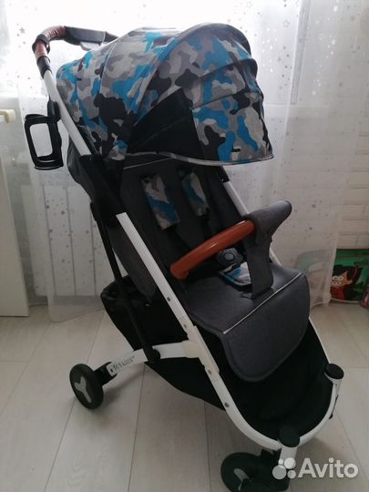 Прогулочная коляска yoya plus TWO