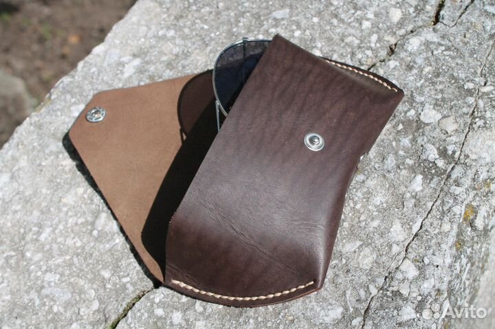 Футляр для очков из натуральной кожи ручной работы