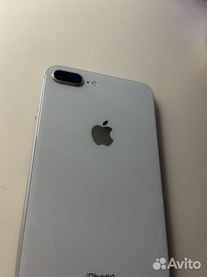 iPhone 8 Plus, 64 ГБ