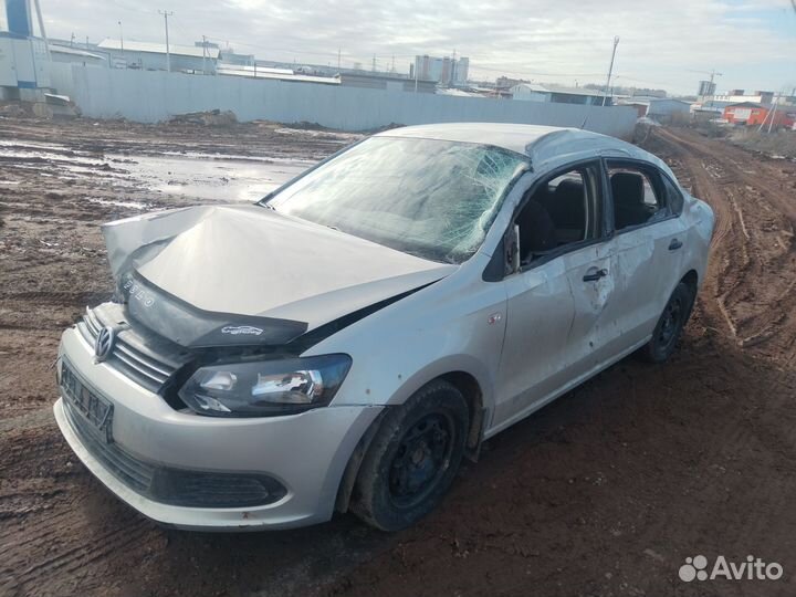 VW Polo 2012 седан - разбор на запчасти
