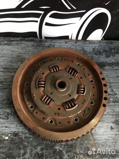 Сцепление в сборе Audi A8 D3